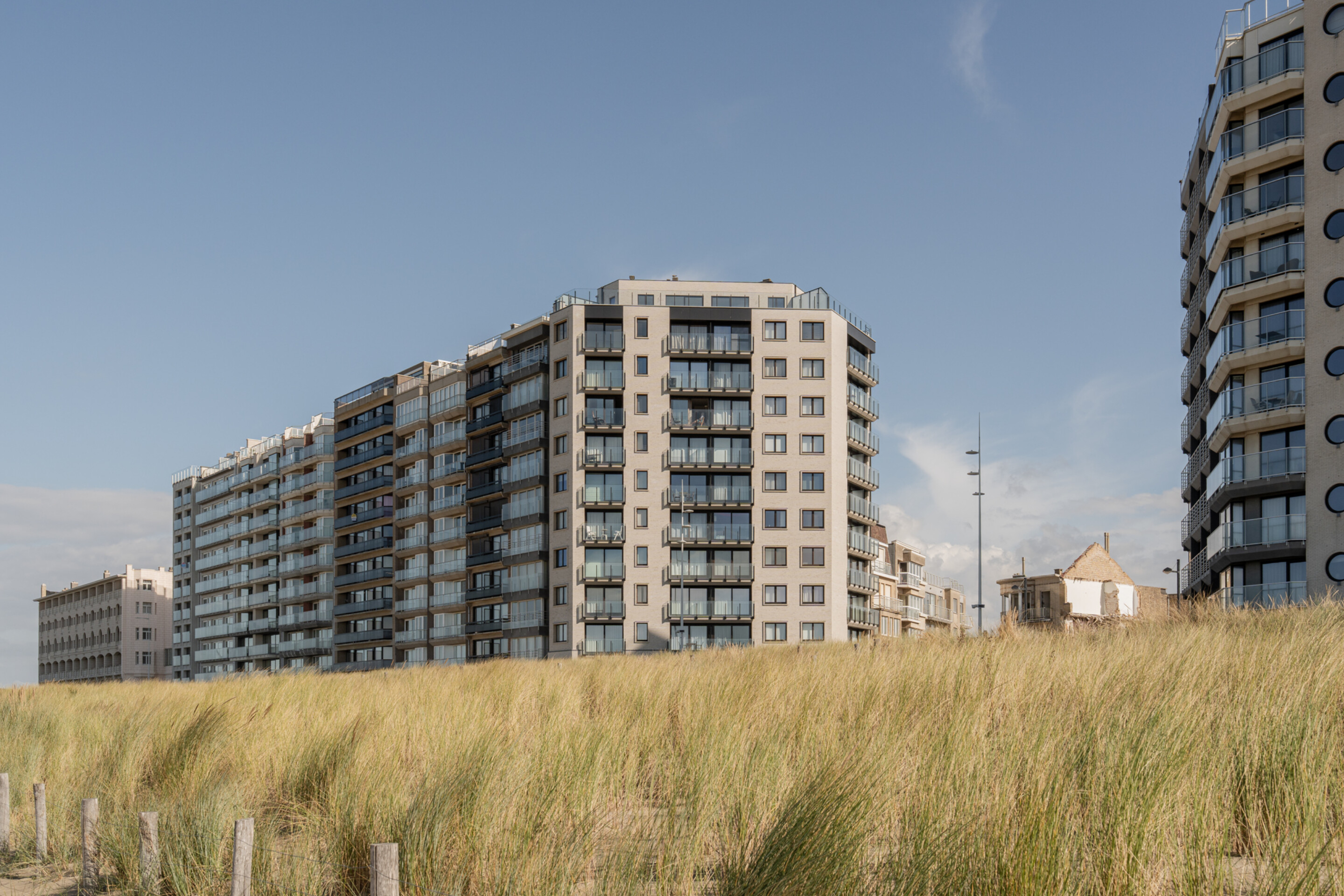 Pilar Shoots West Corner LR 4